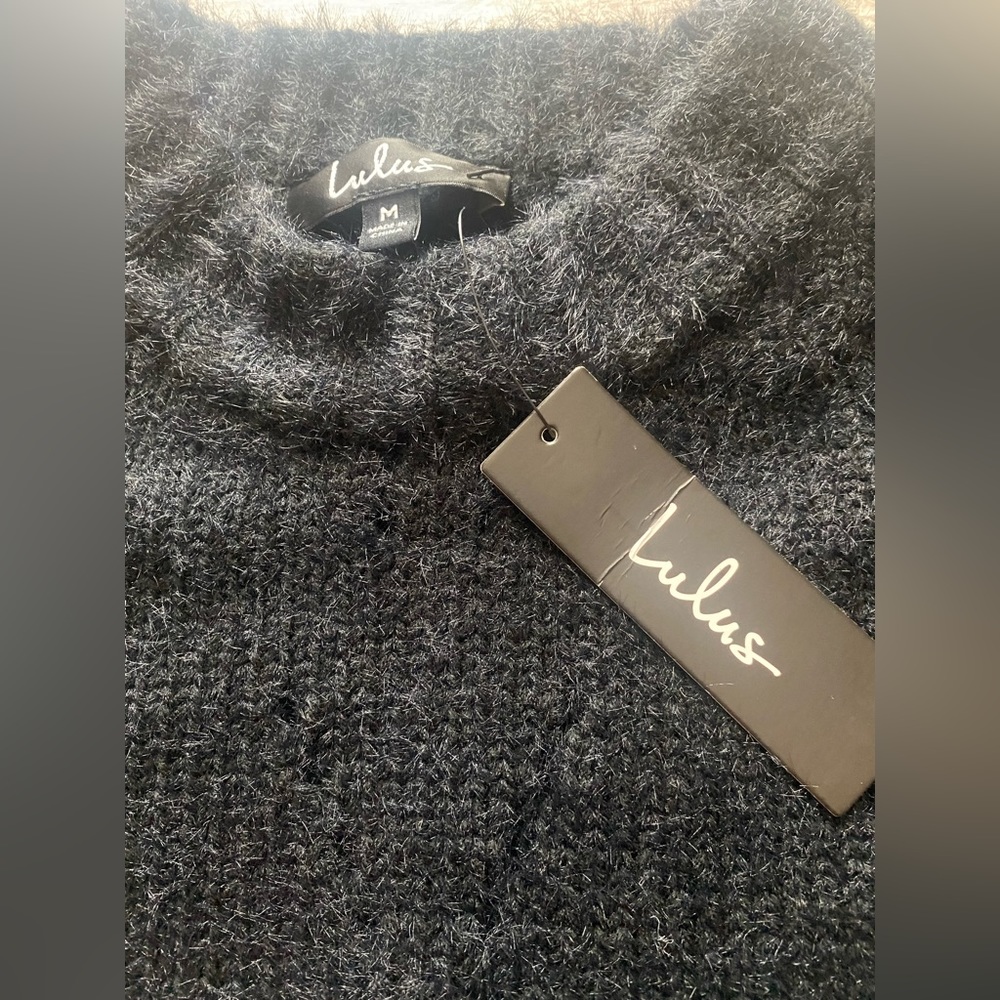 Lulu’s NWT Waiting For You black pointelle oversized pullover sweater. - Picture 2 of 9